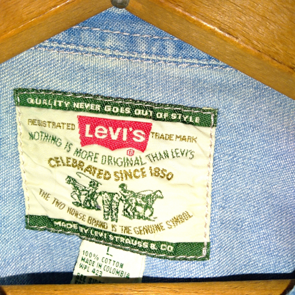 Vintage Levi's denim shirt